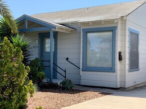 Building Photo - 1215 S Ditmar St