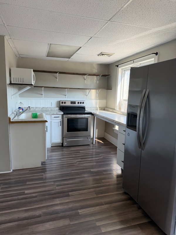 Building Photo - 137 W Front St