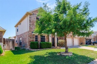 Building Photo - 5013 Sunwood Cir
