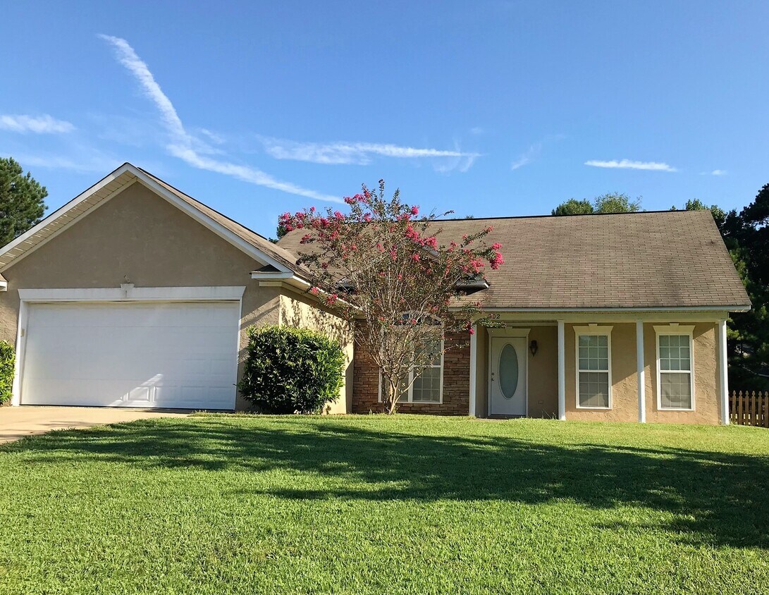 Primary Photo - Southview Subdivision - Opelika