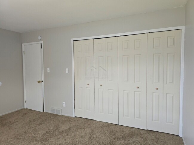 Foto del edificio - 25348 Shiawassee Cir