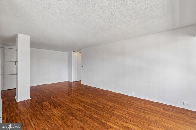 Foto del edificio - 1326 Spruce St