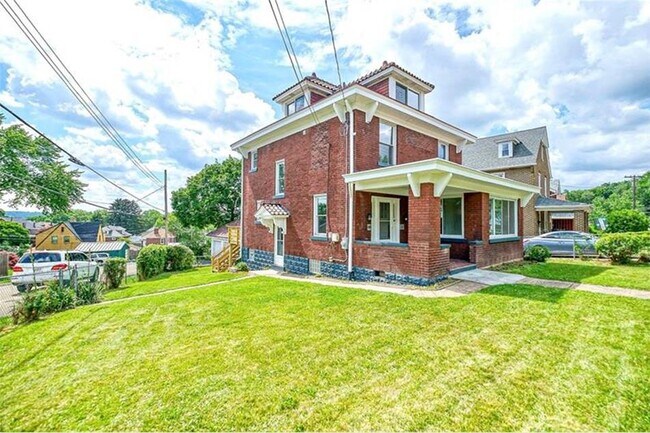 Foto del edificio - 3925 Kleber St