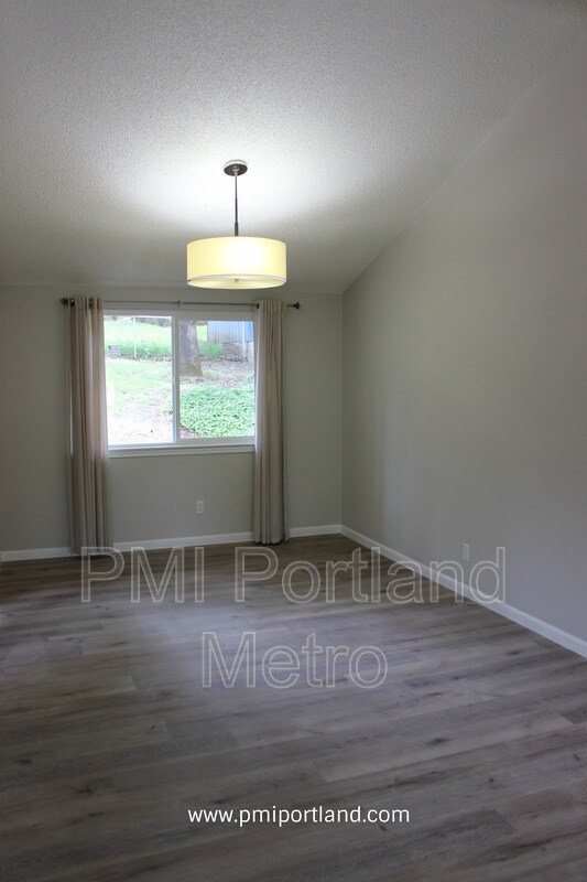 Foto del edificio - 7105 SW Shady Ct
