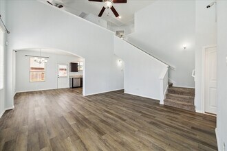 Building Photo - 5307 Little Jasmine Way