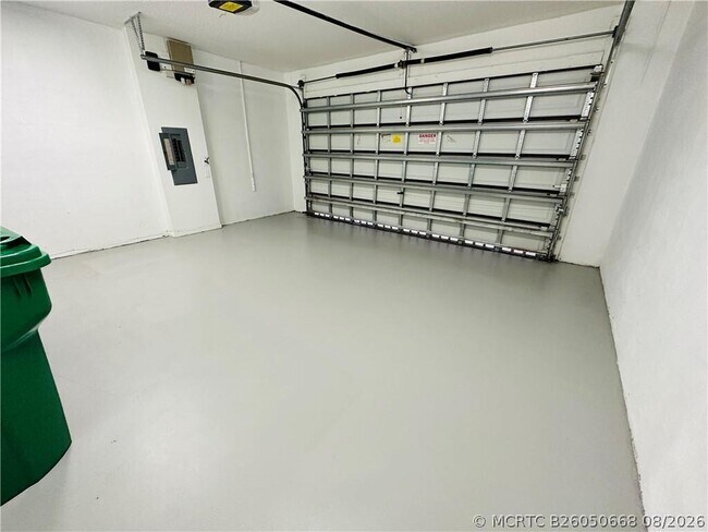 Foto del edificio - 3512 93rd Ave