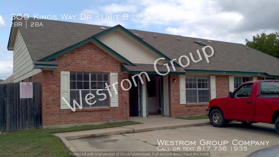 Primary Photo - 309 Kings Way Dr Unit B (Mansfield ISD)