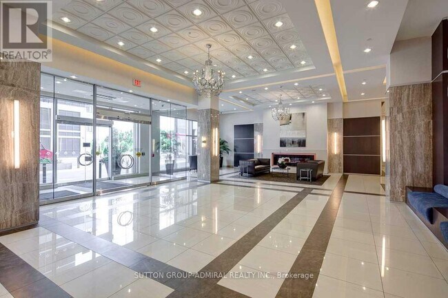Photo du bâtiment - 7167 Yonge St