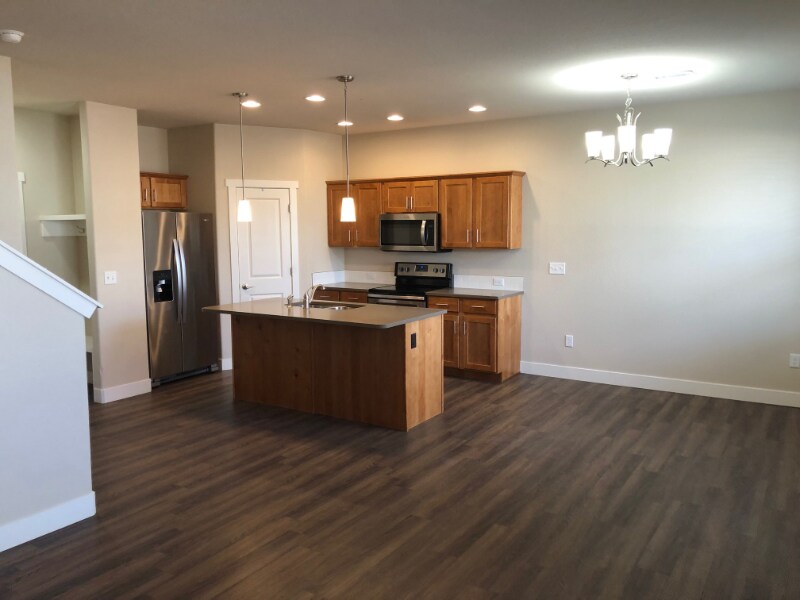 Foto principal - 6340 Orchard Park Dr