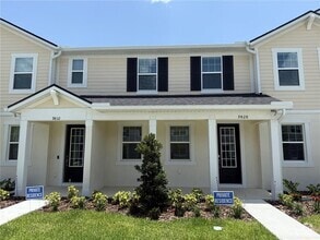 Building Photo - 9828 Walkway Dr