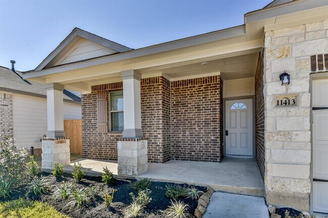 Building Photo - 11413 Natalia Ln