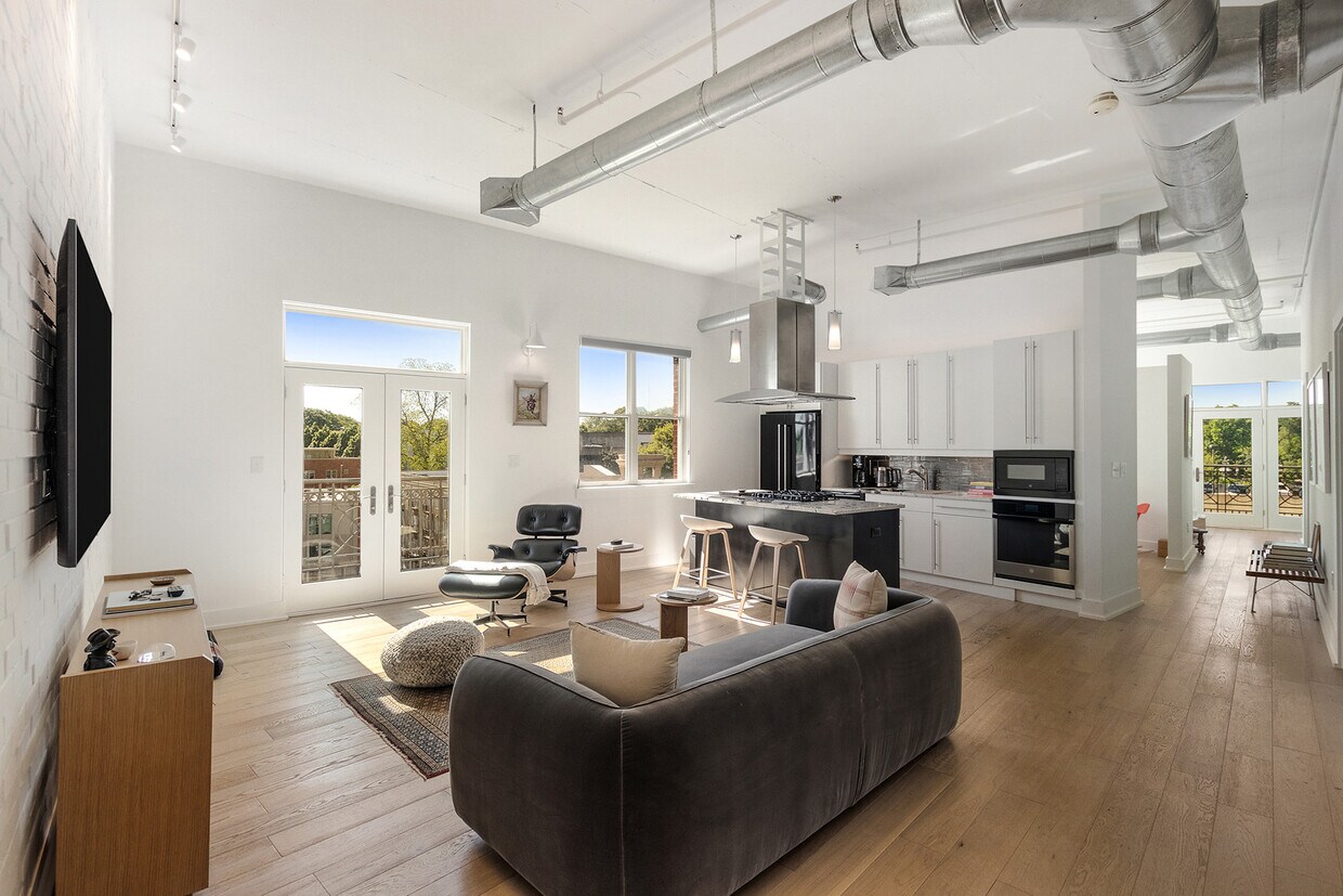Foto principal - 206 11th St NE