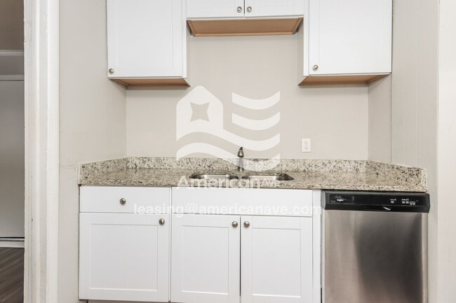 Foto del edificio - 2203 13th Ave