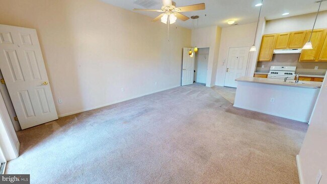 Foto del edificio - 432 Highland Ests