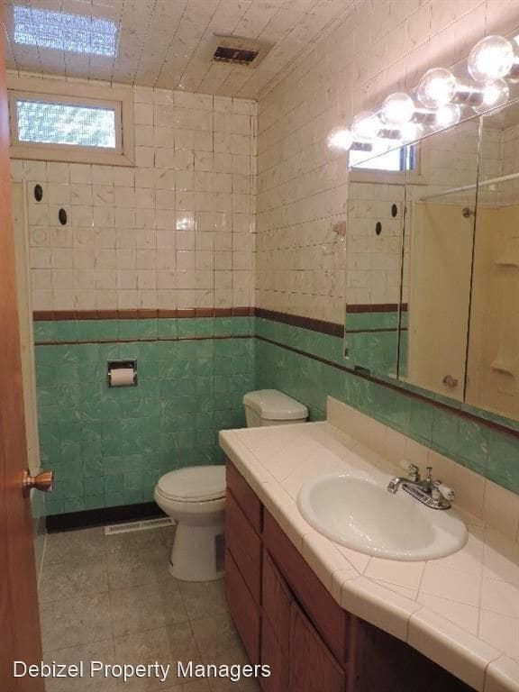 Building Photo - 2 br, 1.5 bath House - 515 Josephine Drive