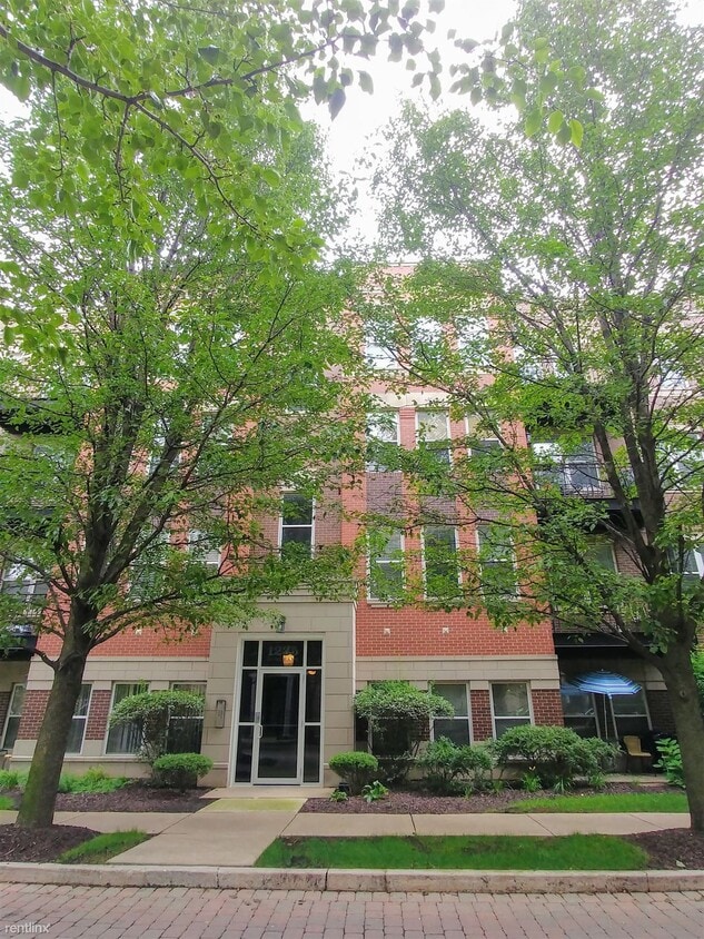 Foto principal - 2 br, 2 bath Condo - 1235 N Orleans St