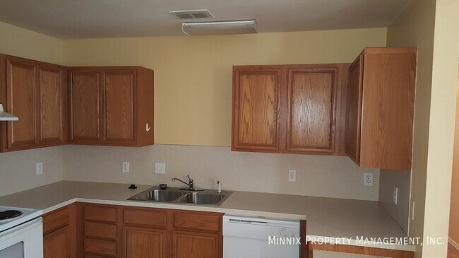 Foto del edificio - 610 N Englewood Ave