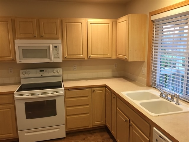 Foto del edificio - 12222 4th Avenue Ct E