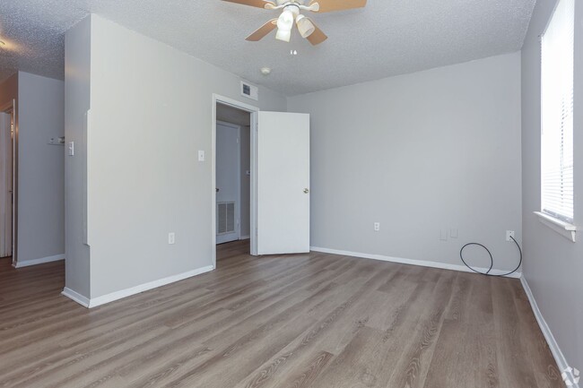 Interior Photo - Pinehurst Apartments