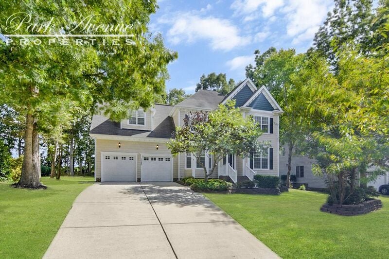 1120 Neuse Ridge Dr, Clayton, NC 27527