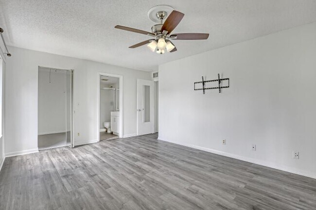 Foto del edificio - 3618 Alder Dr