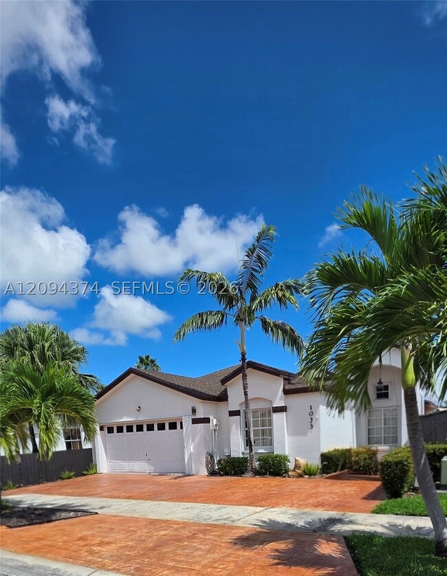 Building Photo - 1033 NW 132nd Ct