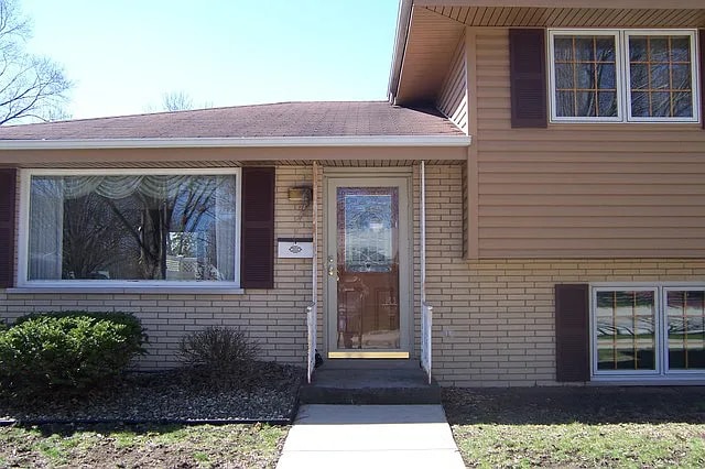 Building Photo - 9201 S 54th Ave