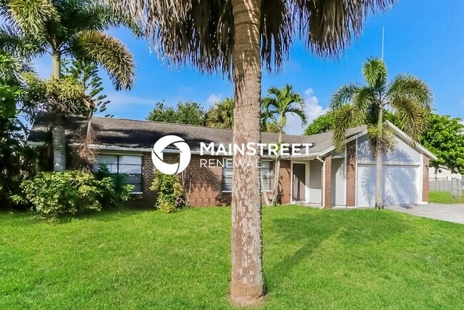Building Photo - 3 Bedroom Pet-Friendly Home in Port St Lucie, FL with Main Street Renewal