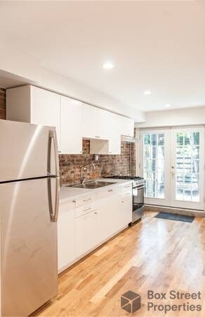 Foto del edificio - 714 Madison St