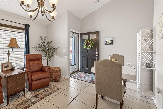 Foto del edificio - 3242 Laurel Dale Dr