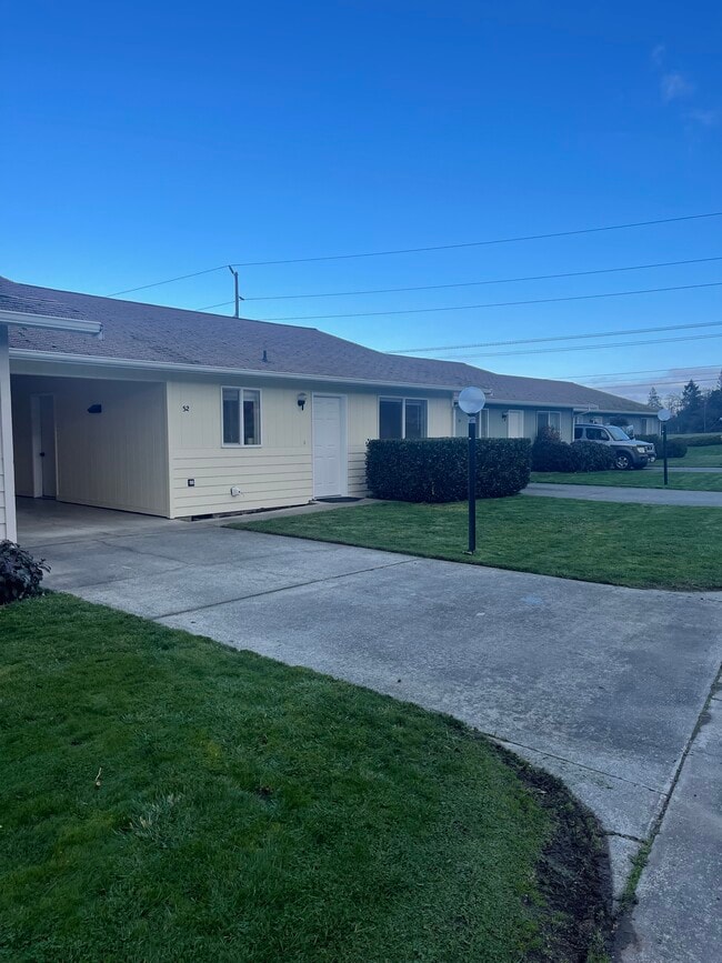 Building Photo - 1045 S 3rd Ave