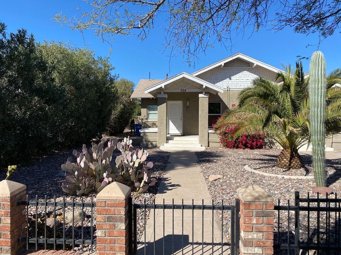 522-524 W Culver ST - 522-524 W Culver ST