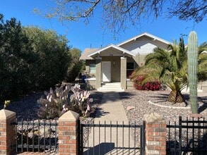 Building Photo - 522-524 W Culver St