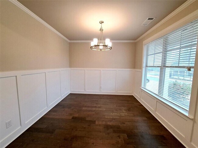 Foto del edificio - 512 Hinton Farm Wy.