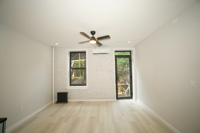 STANTON ST. - STANTON ST. Apartment