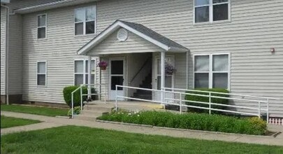 Building Photo - 77 Morgan Dr