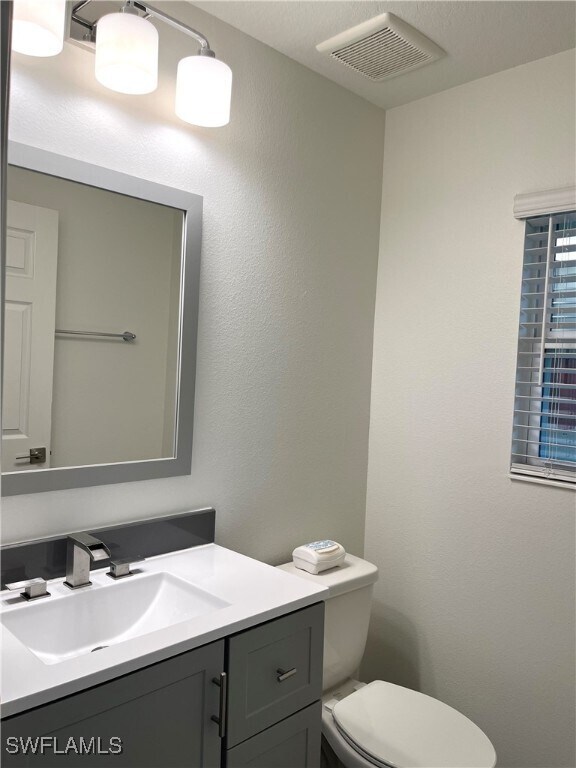 Foto del edificio - 6391 Brant Bay Blvd