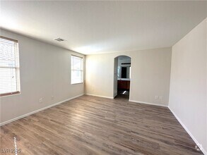 Building Photo - 8014 Imperial Treasure St