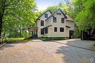 Building Photo - 90 Indian Trl Ave