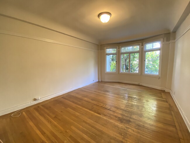 Interior Photo - Nob Hill Associates LLC.