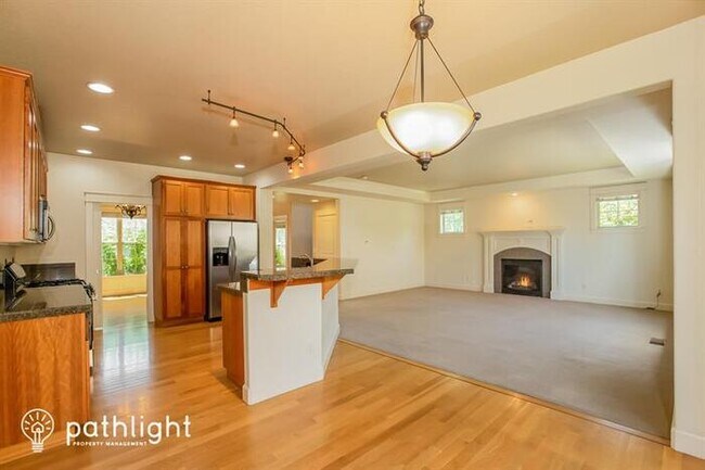 Foto del edificio - 2429 NW Zinfandel Loop, McMinnville, OR, 9...