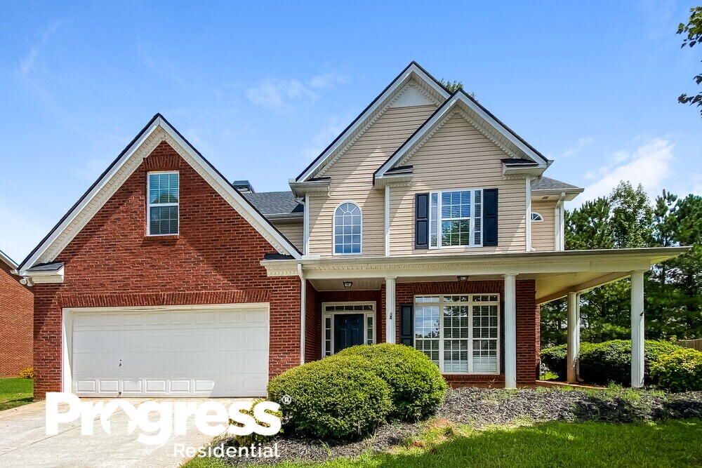 Primary Photo - 1020 E Bay Springs Dr