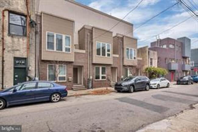 Foto del edificio - Beautiful Northern Liberties Townhome