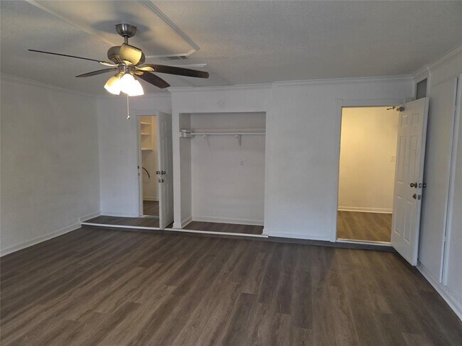 Foto del edificio - 9019 Texas Sun Dr