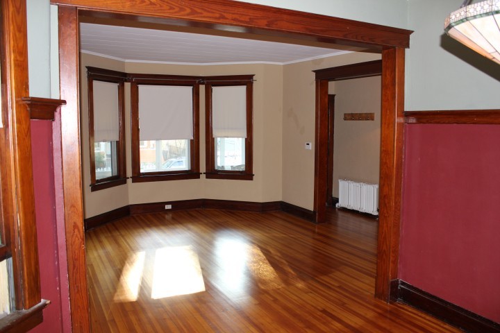 Living room area - 36 Besch Ave