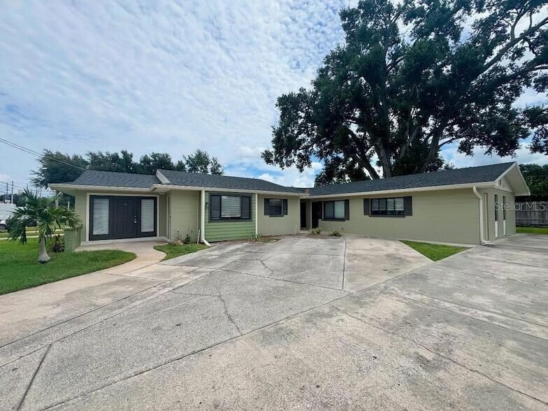 Foto principal - 1814 3rd St SE