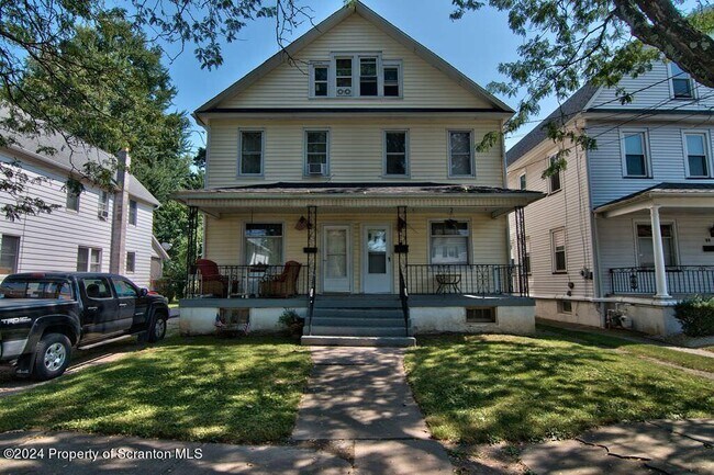 Building Photo - 71 Eley St