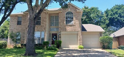 Building Photo - 3501 Vista Way