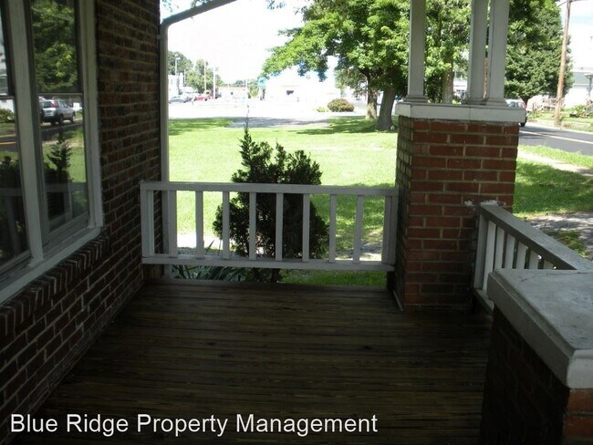 Foto del edificio - 2 br, 1 bath House - 1372 Warpath Dr.