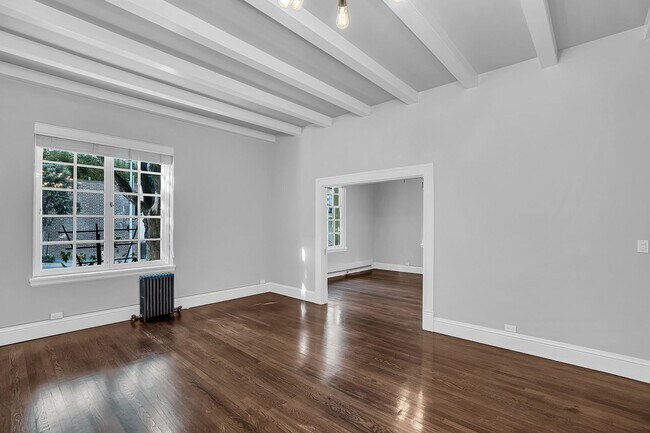 Photo - Remodeled 1br+office at the storied Francesca building Apartment